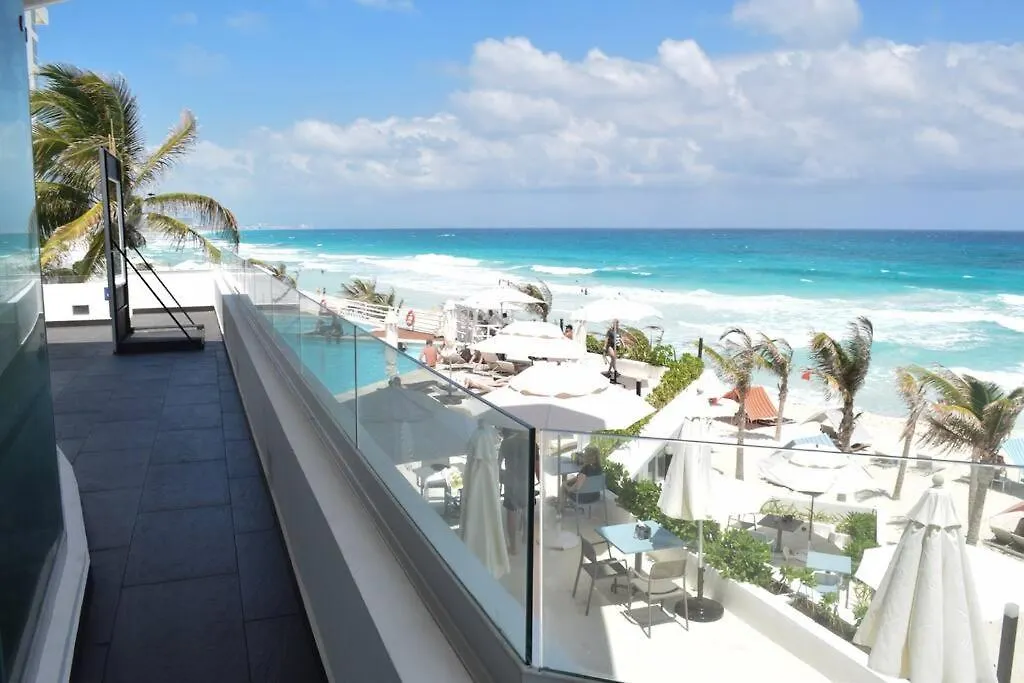 Estudio 3A Sobre La Playa, Excelente Opcion Cancun