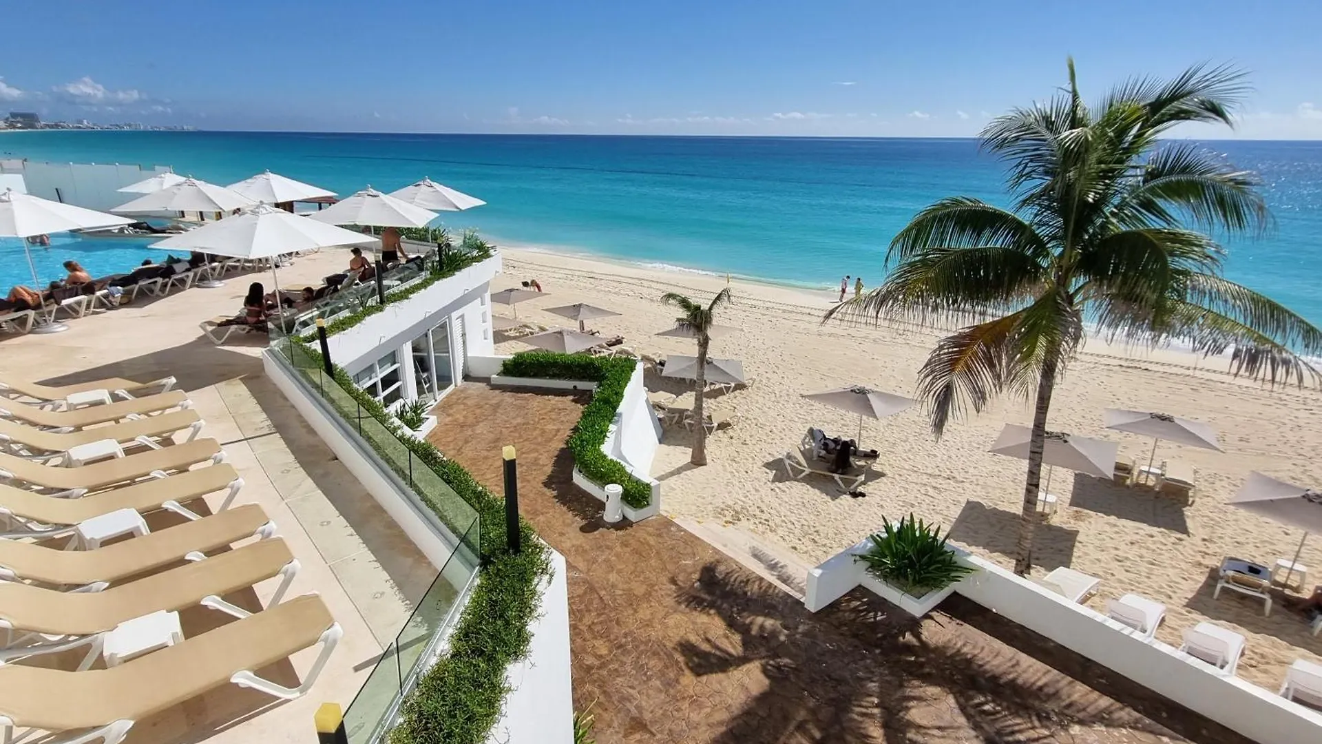 Estudio 3A Sobre La Playa, Excelente Opcion Cancun